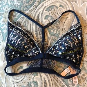 XS - NWT - Victoria Secret blue Bralette